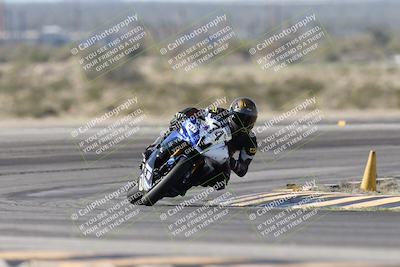 media/Jan-15-2026-Racers Edge (Thu) [[dfebeb70ab]]/3-B Group/Session 2 (Turn 11)/